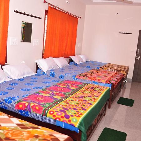 Jalavaibhava Homestay Kalasa Exterior foto