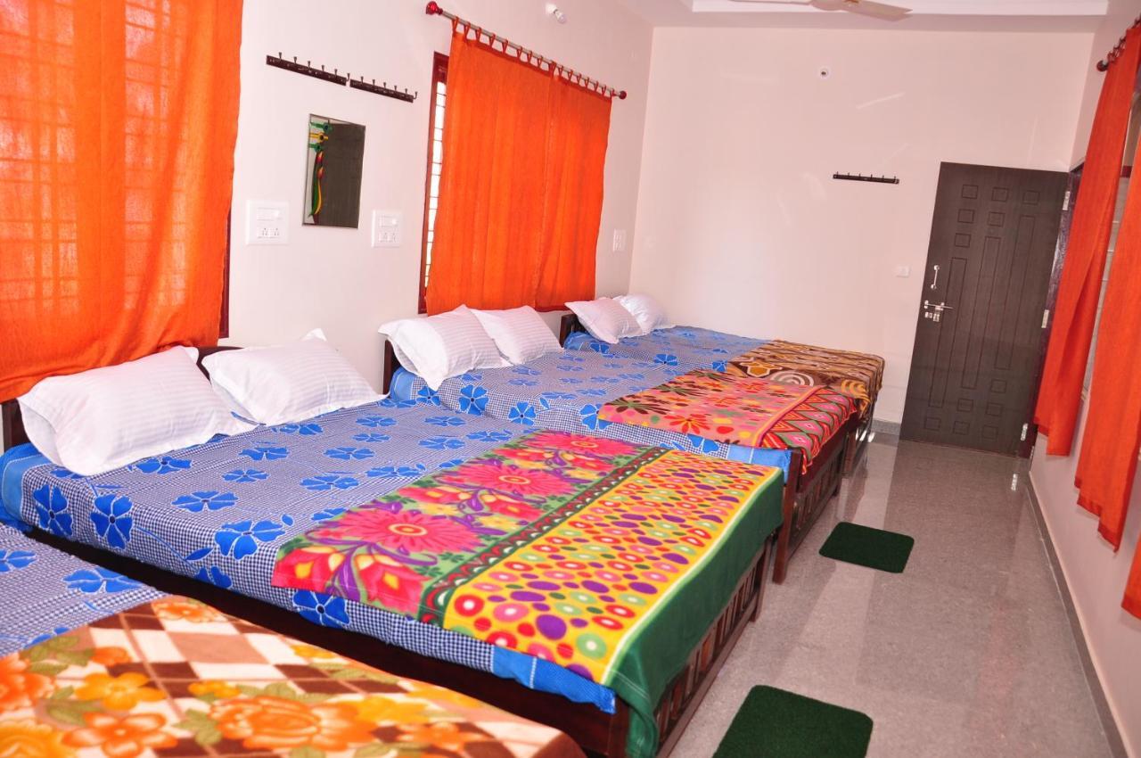 Jalavaibhava Homestay Kalasa Exterior foto
